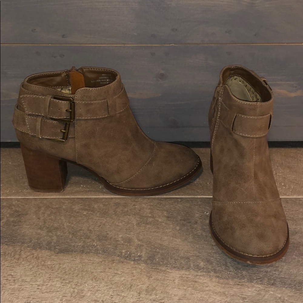 Brown/Grey Altar’d State Booties size 5.5